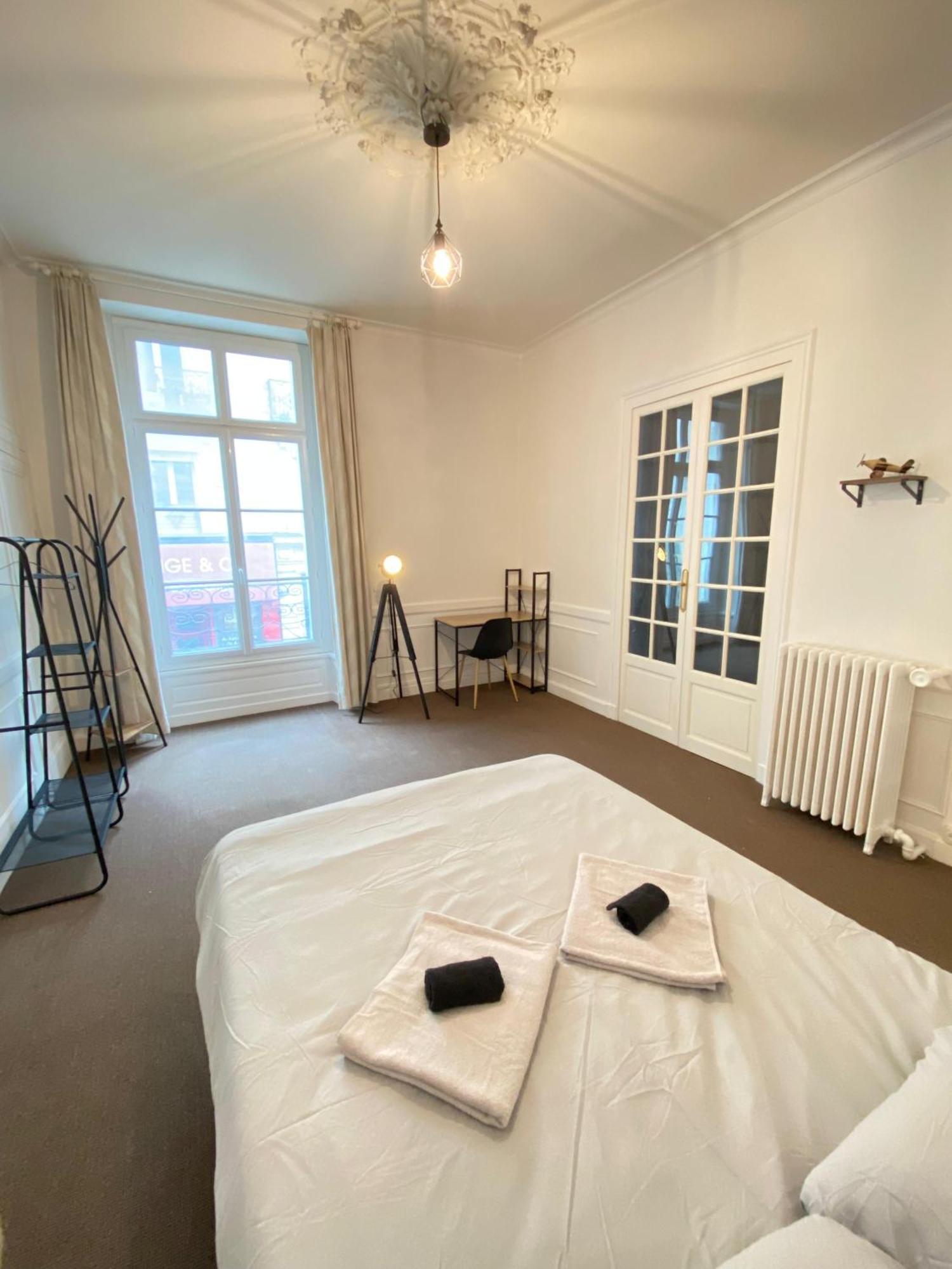L'Appartement Privilege - 4 Chambres - Coeur D'Angers, Spacieux Et Elegant Ngoại thất bức ảnh